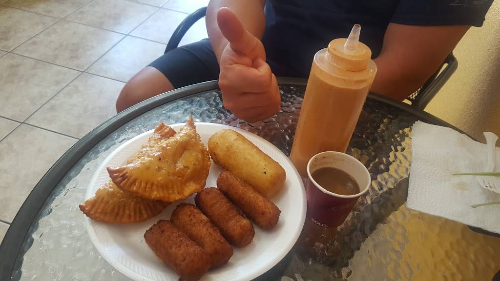 Calle Ocho Cuban Coffee & Empanadas | restaurant | 8880 Archibald Ave c, Rancho Cucamonga, CA 91730, USA | 9095602925 OR +1 909-560-2925