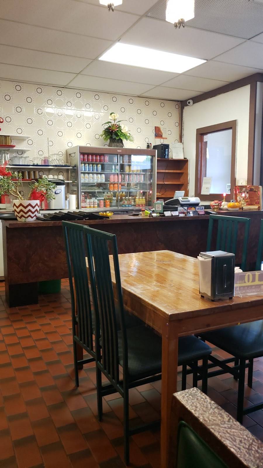 一家人私房菜 | restaurant | 1030 Adelaide St N, London, ON N5Y 2M9, Canada | 5196018868 OR +1 519-601-8868