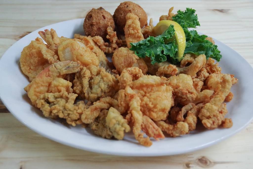 Harrys Old Place | restaurant | 3751 Cypress Gardens Rd, Winter Haven, FL 33884, USA | 8633240301 OR +1 863-324-0301