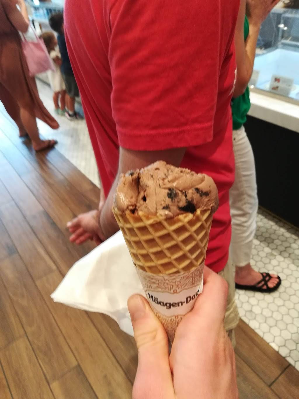 Haagen Dazs | restaurant | 900 Suite 1030, Battery Ave SE, Atlanta, GA 30339, USA | 7706720024 OR +1 770-672-0024