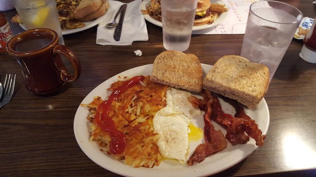 Samanthas Frontier Restaurant | restaurant | 418 E Maple St, Hartville, OH 44632, USA | 3308773423 OR +1 330-877-3423