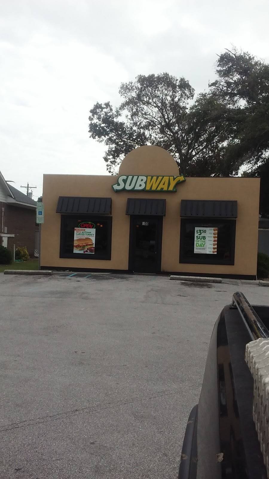 Subway Restaurants | restaurant | 200 WB McLean Dr, Cape Carteret, NC 28584, USA | 2523939003 OR +1 252-393-9003