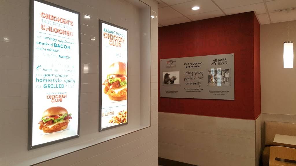 Wendys | restaurant | 1110 Market Ave N, Canton, OH 44702, USA | 3304522931 OR +1 330-452-2931