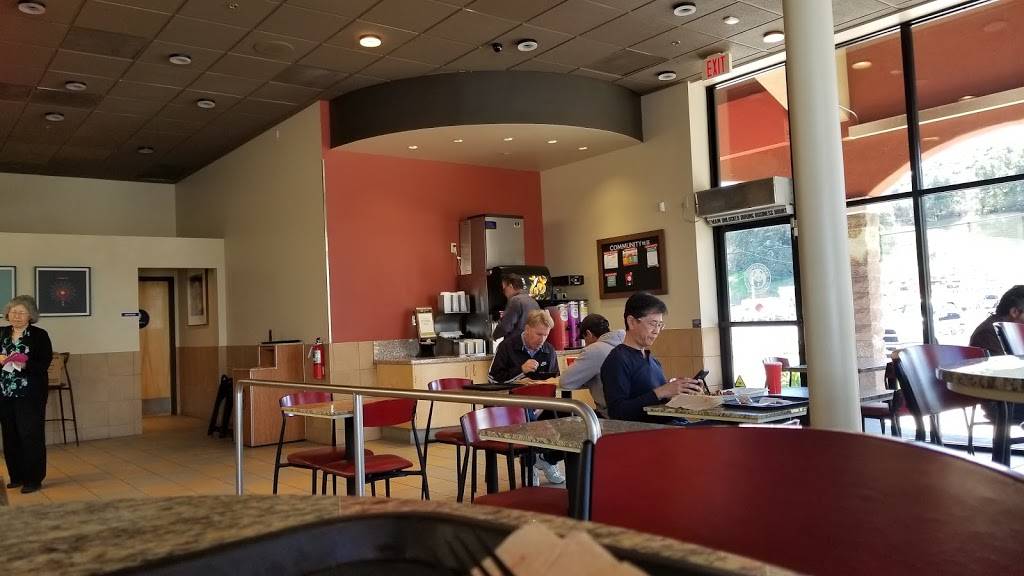 Panda Express | meal takeaway | 23746 Newhall Ave, Santa Clarita, CA 91321, USA | 6612881060 OR +1 661-288-1060