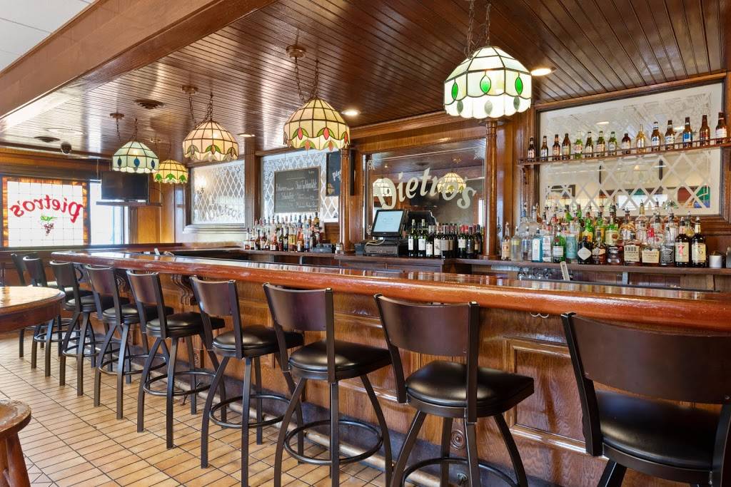 Pietros | restaurant | 3801 Watson Rd, St. Louis, MO 63109, USA | 3146459263 OR +1 314-645-9263
