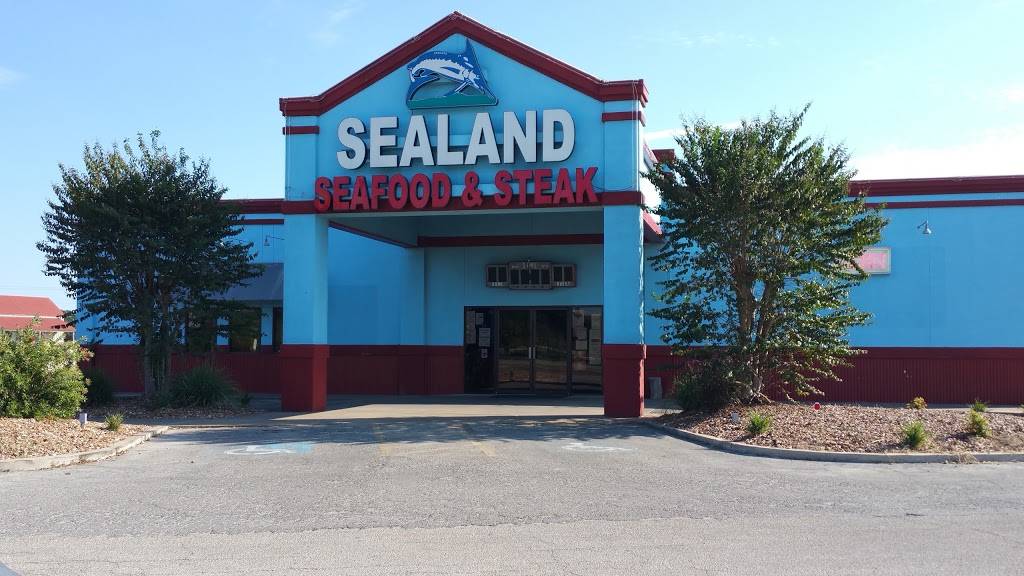 Sealand Seafood & Steaks | restaurant | 5141, 2359 W Travis St, La Grange, TX 78945, USA | 9799686139 OR +1 979-968-6139