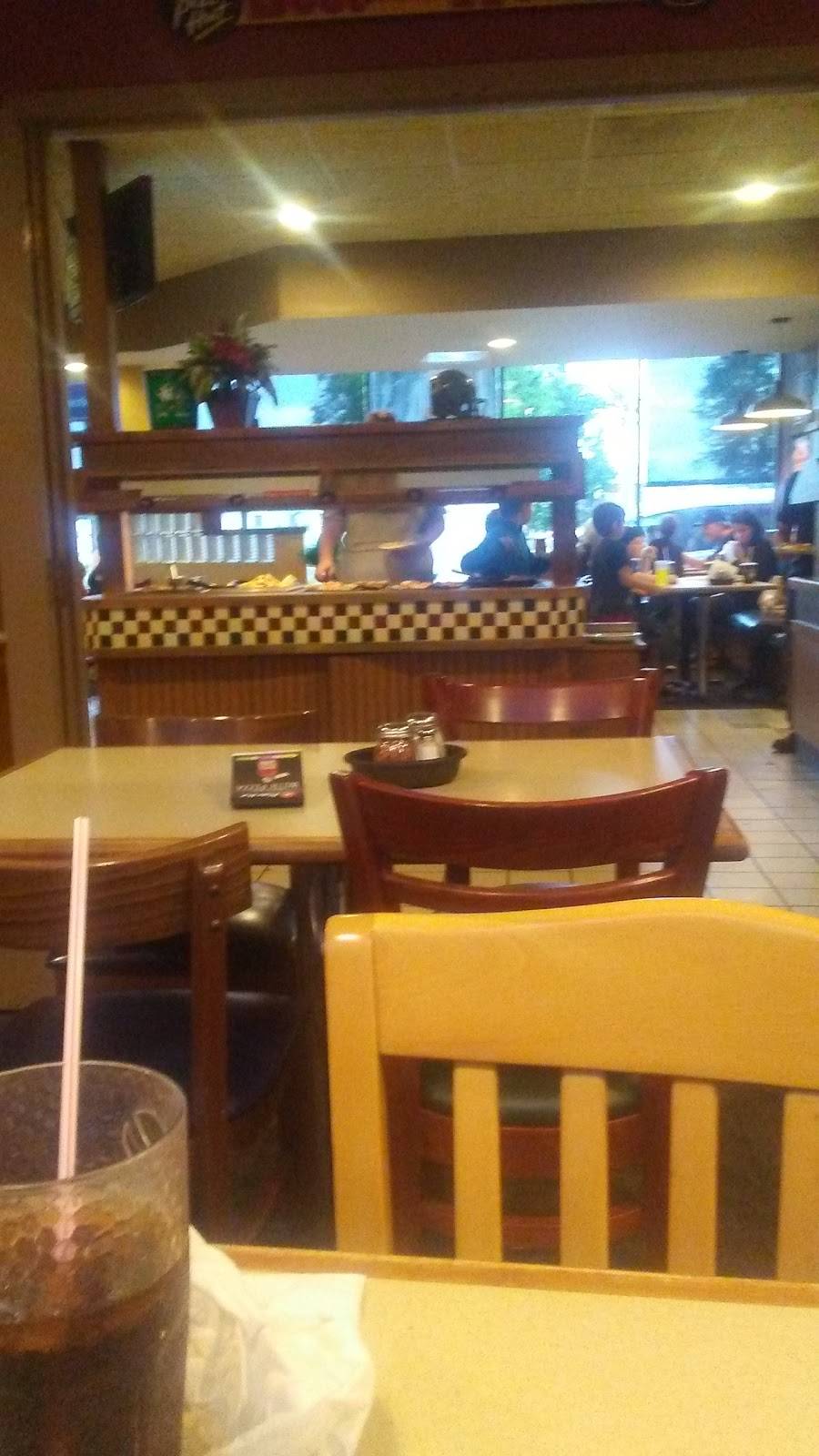 Pizza Hut | restaurant | 1619 N Bloomington St, Streator, IL 61364, USA | 8156735528 OR +1 815-673-5528