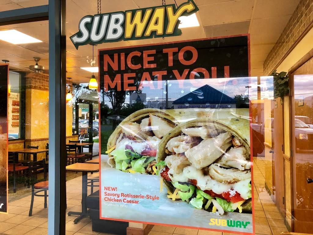 Subway Restaurants | restaurant | 9908 Baymeadows Rd, Jacksonville, FL 32256, USA | 9046461855 OR +1 904-646-1855
