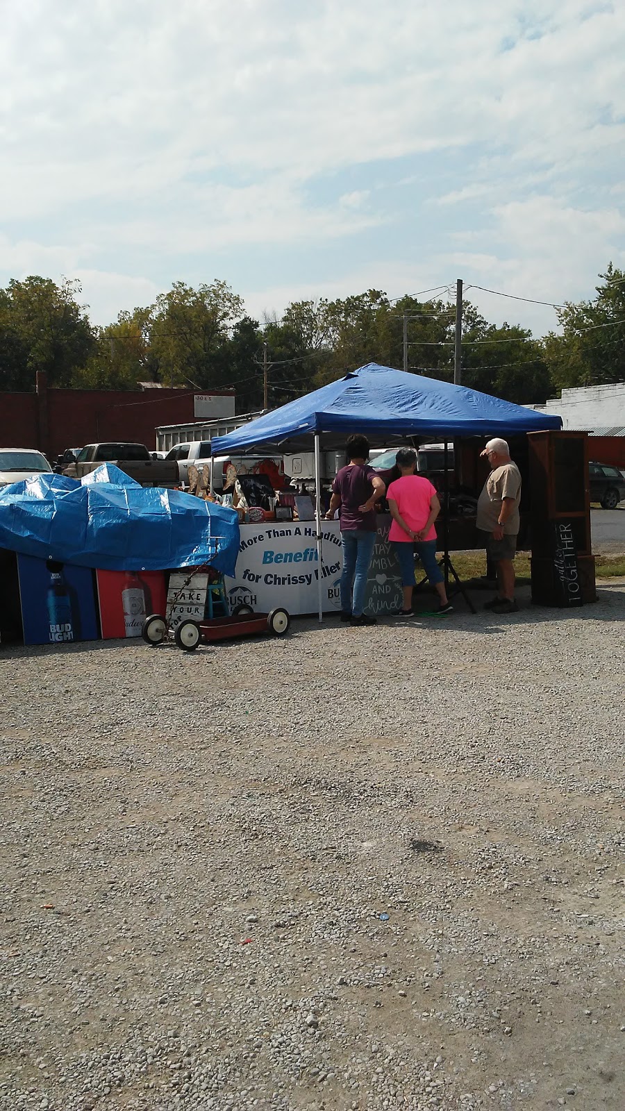 Mugsleys Pub | restaurant | 1605 Fuller St, Bethany, MO 64424, USA | 6604254444 OR +1 660-425-4444