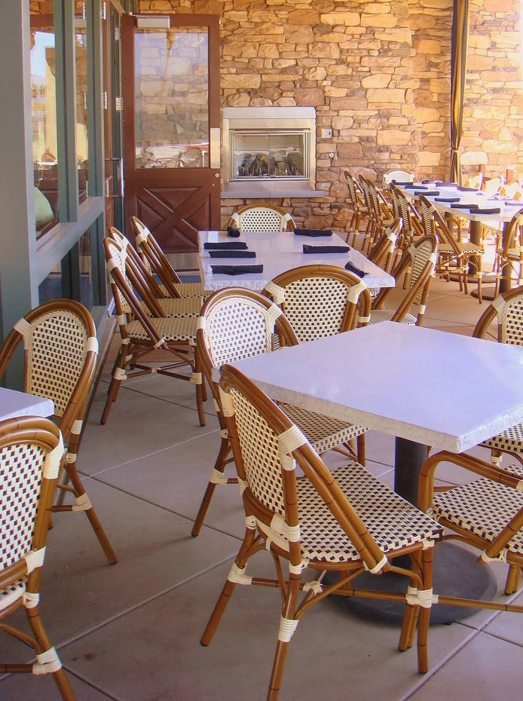 Vogue Bistro | restaurant | 15411 W Waddell Rd # 108, Surprise, AZ 85379, USA | 6235449109 OR +1 623-544-9109