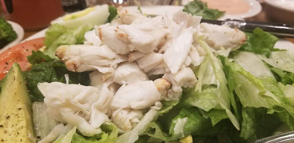 The Barn Door Restaurant | restaurant | 8400 N New Braunfels Ave, San Antonio, TX 78209, USA | 2108240116 OR +1 210-824-0116