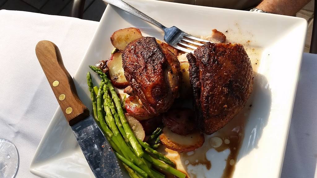 Dans at Green Hills | restaurant | 2444 Morgantown Rd, Reading, PA 19607, USA | 6107779611 OR +1 610-777-9611