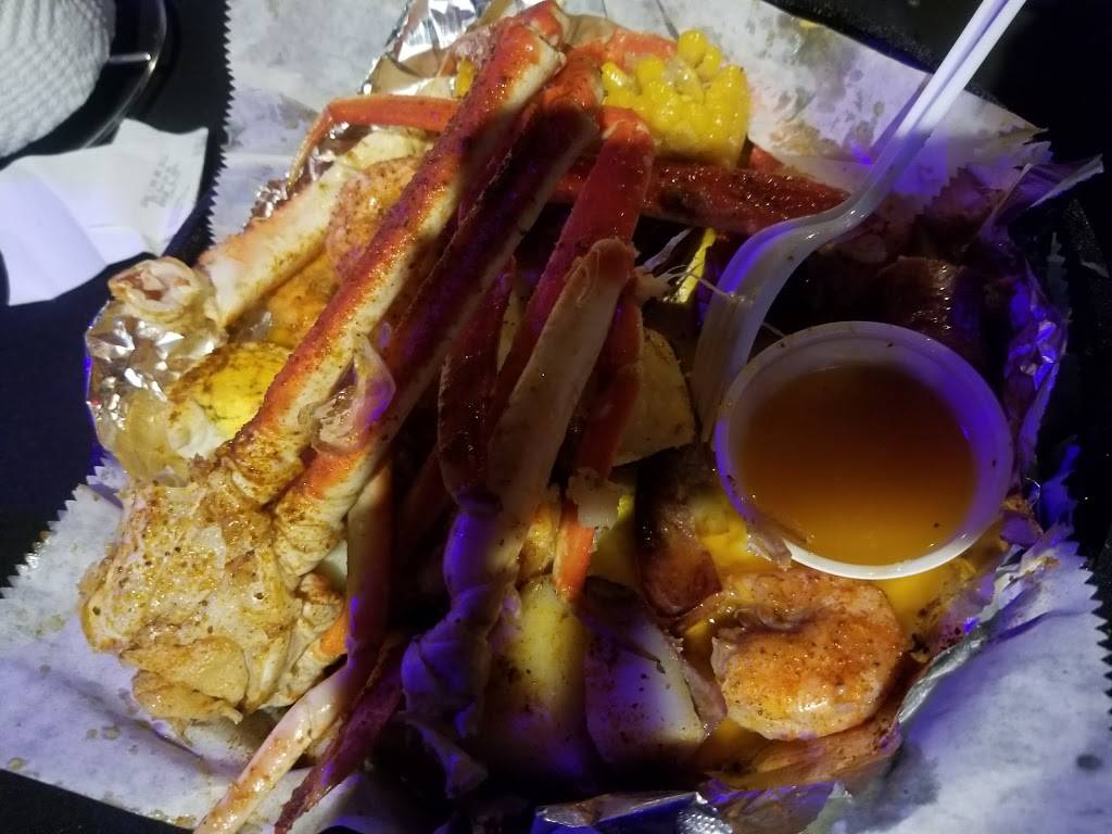 Duvals Bar | restaurant | 675 Opelika Rd, Auburn, AL 36830, USA | 3345217337 OR +1 334-521-7337