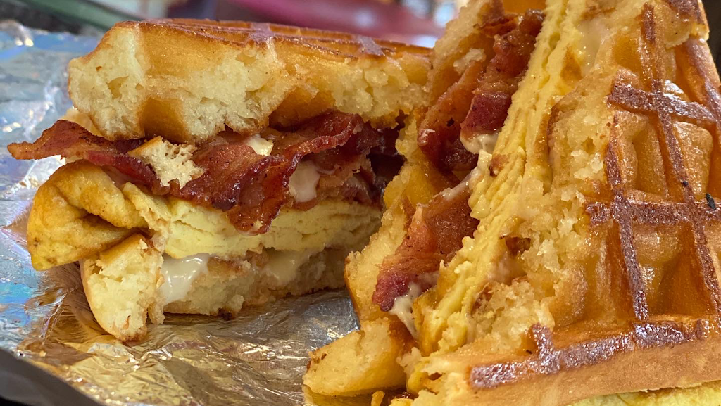 HomeGrown Coffee and Creations | cafe | 1527 W Porter St, Philadelphia, PA 19145, USA | 2153391900 OR +1 215-339-1900