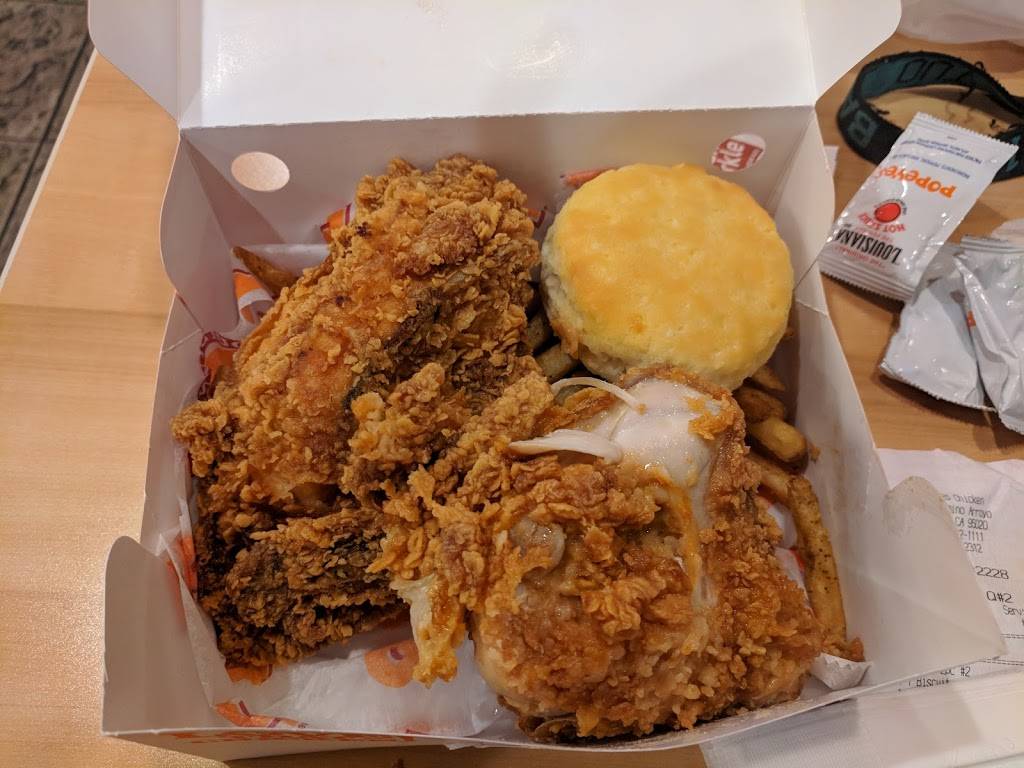 Popeyes Louisiana Kitchen | restaurant | 6945 Camino Arroyo, Gilroy, CA 95020, USA | 4088421111 OR +1 408-842-1111