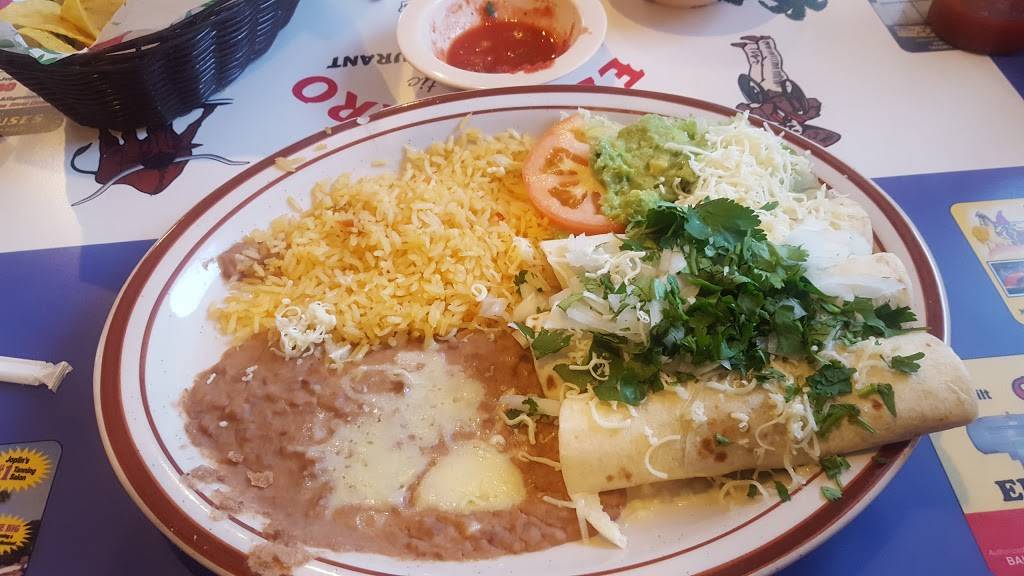 El Charco Mexican Restaurant | restaurant | 1201 Parry St, Lamar, MO 64759, USA | 4176823249 OR +1 417-682-3249