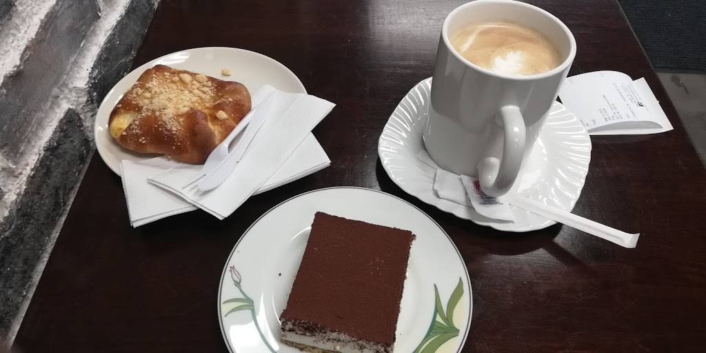 Amazing Breads and Cakes LLC | bakery | 1460 Miner St, Des Plaines, IL 60016, USA | 8473768612 OR +1 847-376-8612