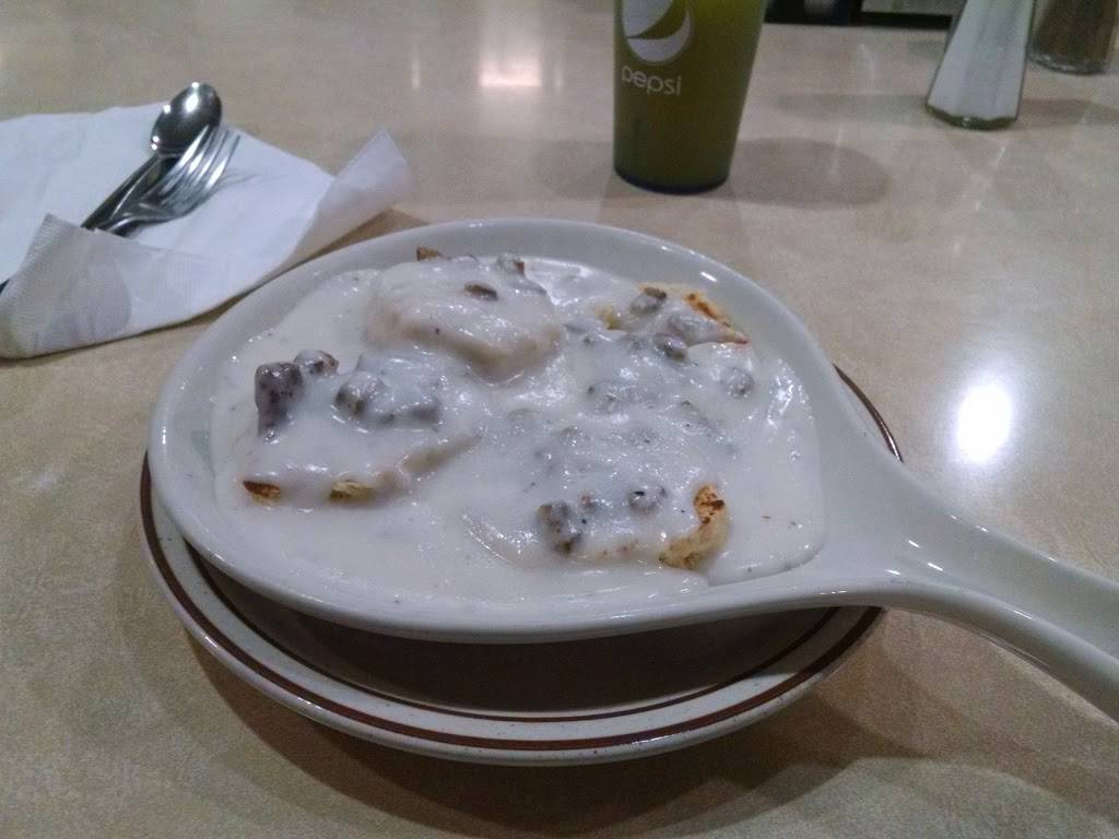 All Seasons Family Restaurant | restaurant | 510 E Rhine St, Elkhart Lake, WI 53020, USA | 9208762839 OR +1 920-876-2839