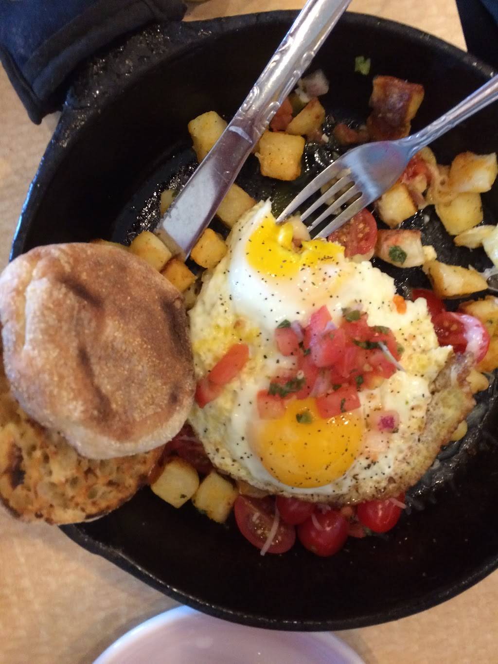 J. Christophers | restaurant | 1205 Johnson Ferry Rd #114, Marietta, GA 30068, USA | 7705796800 OR +1 770-579-6800