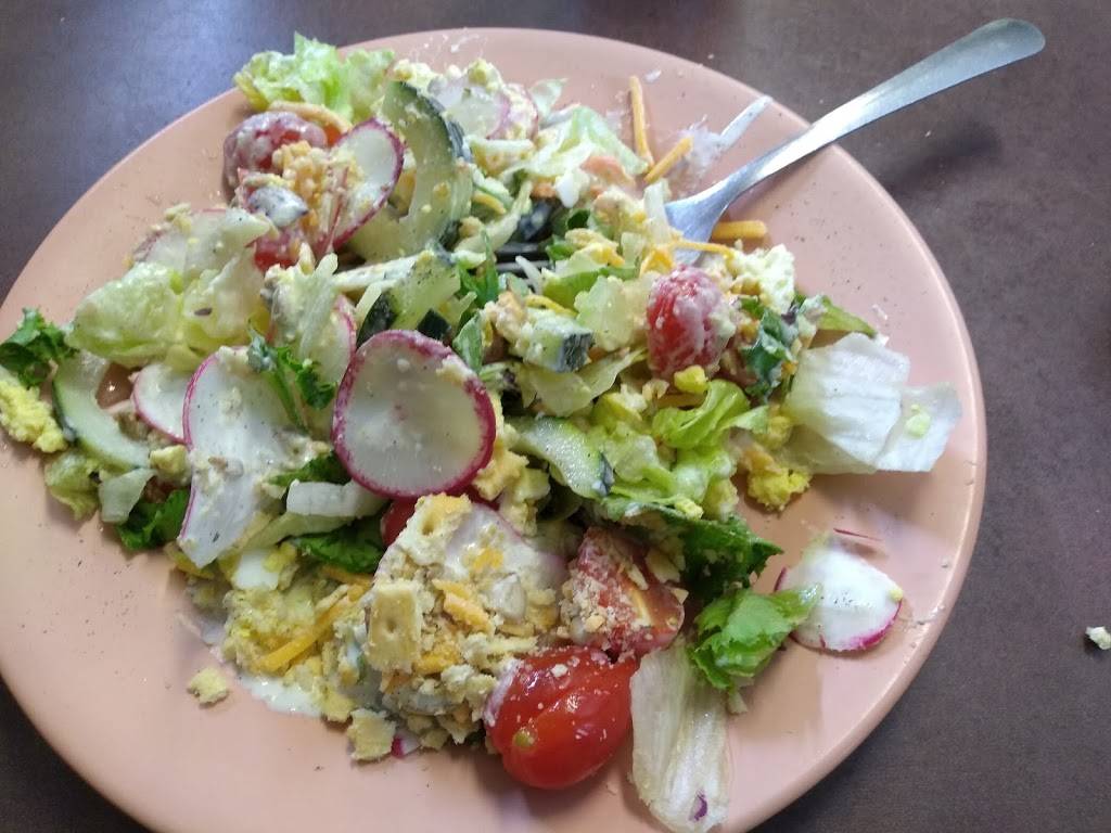 Syls | restaurant | 205 W Wichita Ave, Colwich, KS 67030, USA | 3167961044 OR +1 316-796-1044