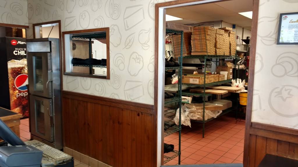 Pizza Hut | restaurant | 507 S Marion Ave, Lake City, FL 32025, USA | 3867556000 OR +1 386-755-6000