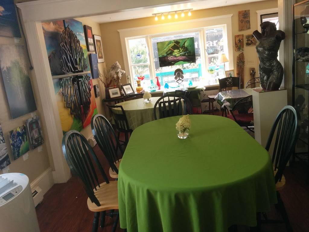 Aroma Coffee Art Gallery | cafe | 60 Shethar St, Hammondsport, NY 14840, USA | 6075693047 OR +1 607-569-3047