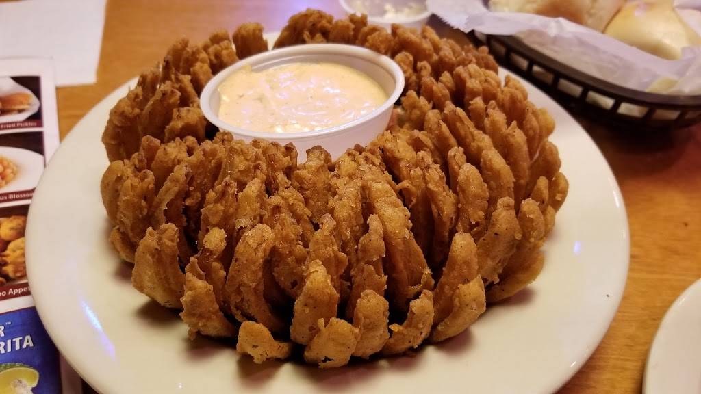 Texas Roadhouse | restaurant | 2230 Interstate 45 N, Conroe, TX 77301, USA | 9364944090 OR +1 936-494-4090