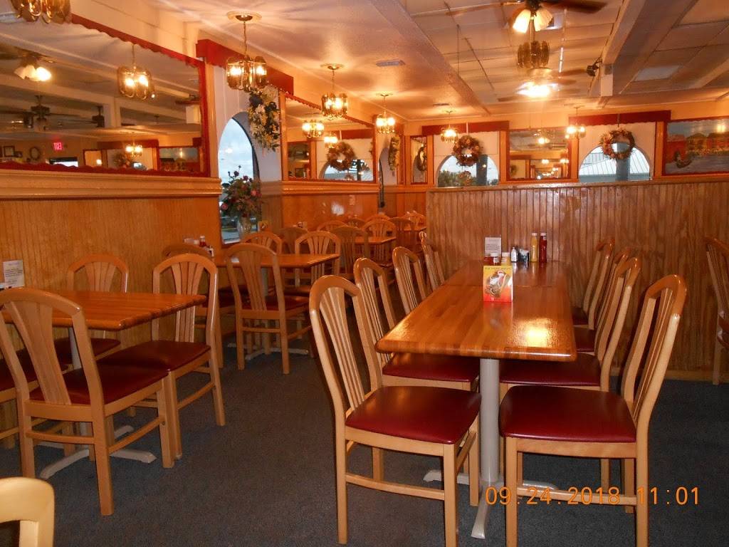 Nestors Restaurant | restaurant | 4400 Hancock Bridge Pkwy, North Fort Myers, FL 33903, USA | 2399979939 OR +1 239-997-9939