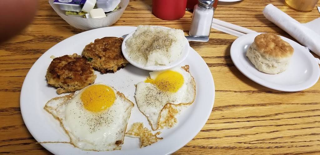 Torries Restaurant | restaurant | 700 V St NW, Washington, DC 20001, USA | 2024623700 OR +1 202-462-3700