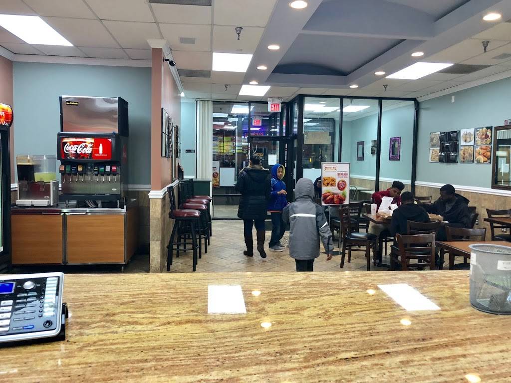 Americas Best Pizza and Wings | restaurant | 4821 Marlboro Pike, Capitol Heights, MD 20743, USA | 3017350202 OR +1 301-735-0202