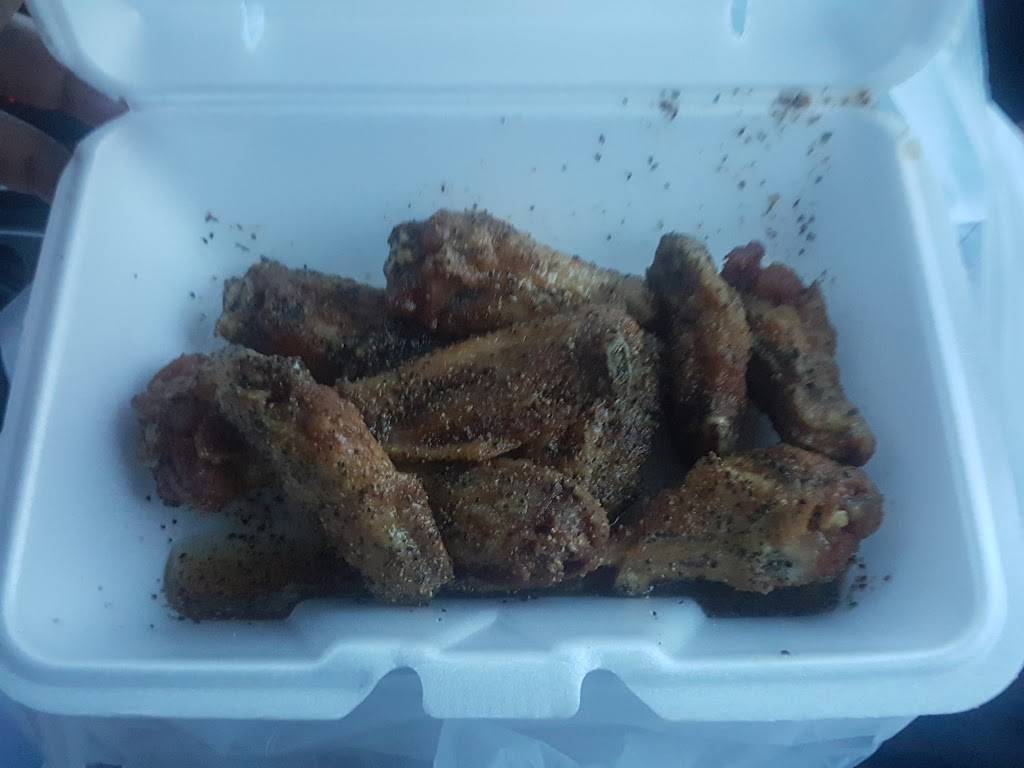 American Wings | restaurant | 4011 Brainerd Rd, Chattanooga, TN 37411, USA | 4234756212 OR +1 423-475-6212