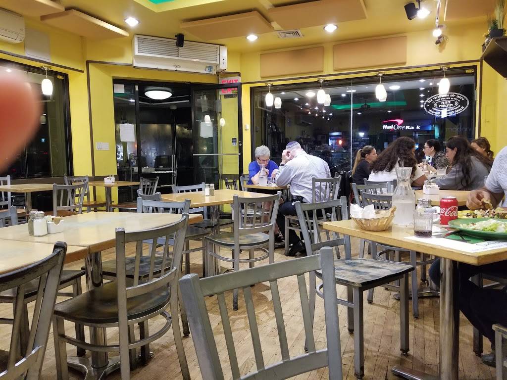 Sunflower Cafe | restaurant | 1223 Quentin Rd, Brooklyn, NY 11229, USA | 7183361340 OR +1 718-336-1340