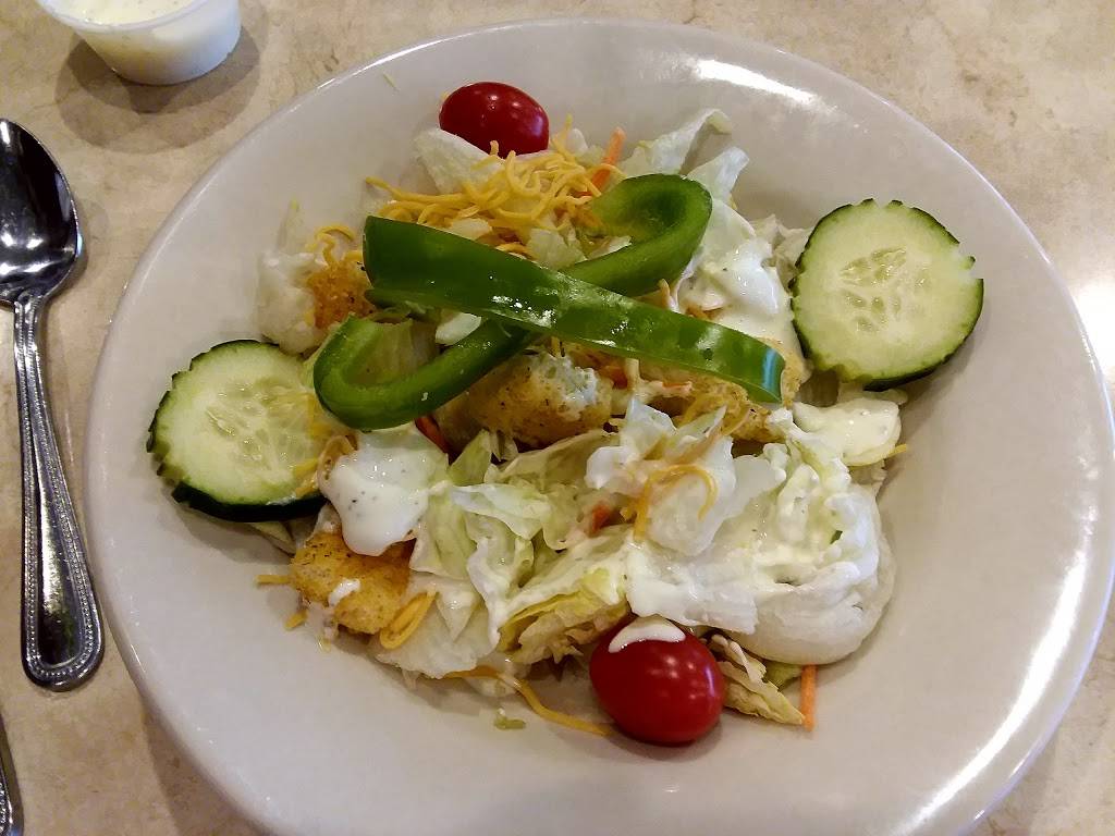 The Town Chef | restaurant | 2812 New Pinery Rd, Portage, WI 53901, USA | 6087422122 OR +1 608-742-2122