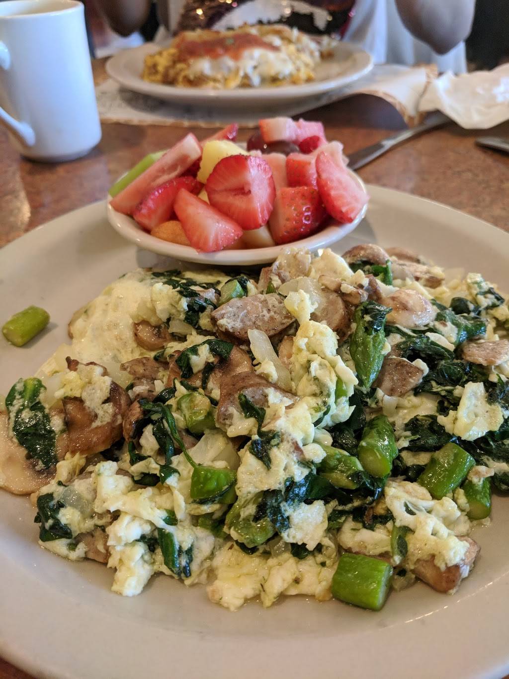 Bills Cafe | restaurant | 302 N Bascom Ave, San Jose, CA 95128, USA | 4082872455 OR +1 408-287-2455