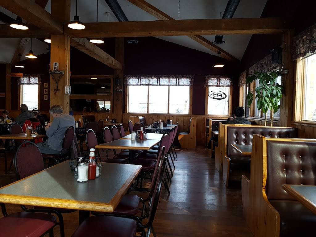 Debbs Place | restaurant | 352 Huronia Rd, Barrie, ON L4N 8Y9, Canada | 7057271361 OR +1 705-727-1361