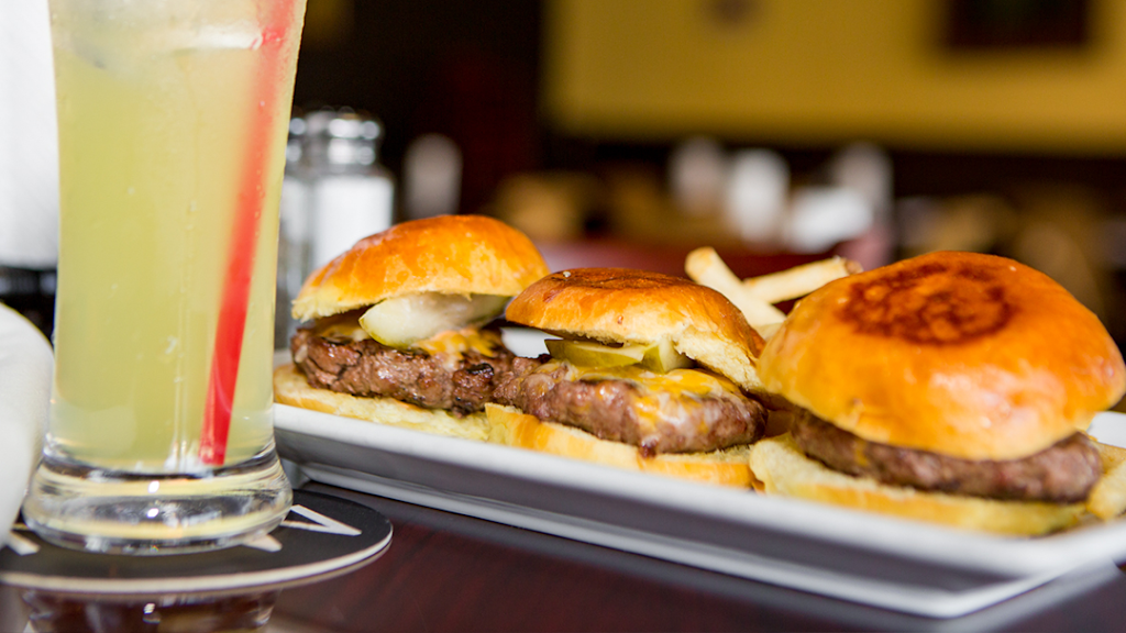 Weiland Taphouse & BBQ | restaurant | 2104 Pacific Coast Hwy, Lomita, CA 90717, USA | 4242036383 OR +1 424-203-6383