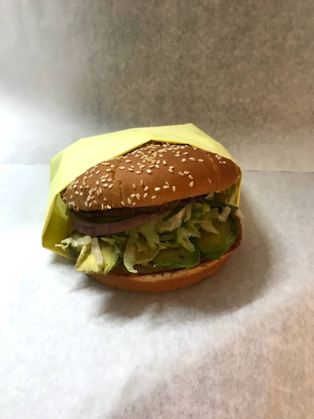 Frosty King | restaurant | 1505 S Fairfax Rd, Bakersfield, CA 93307, USA | 6613662864 OR +1 661-366-2864