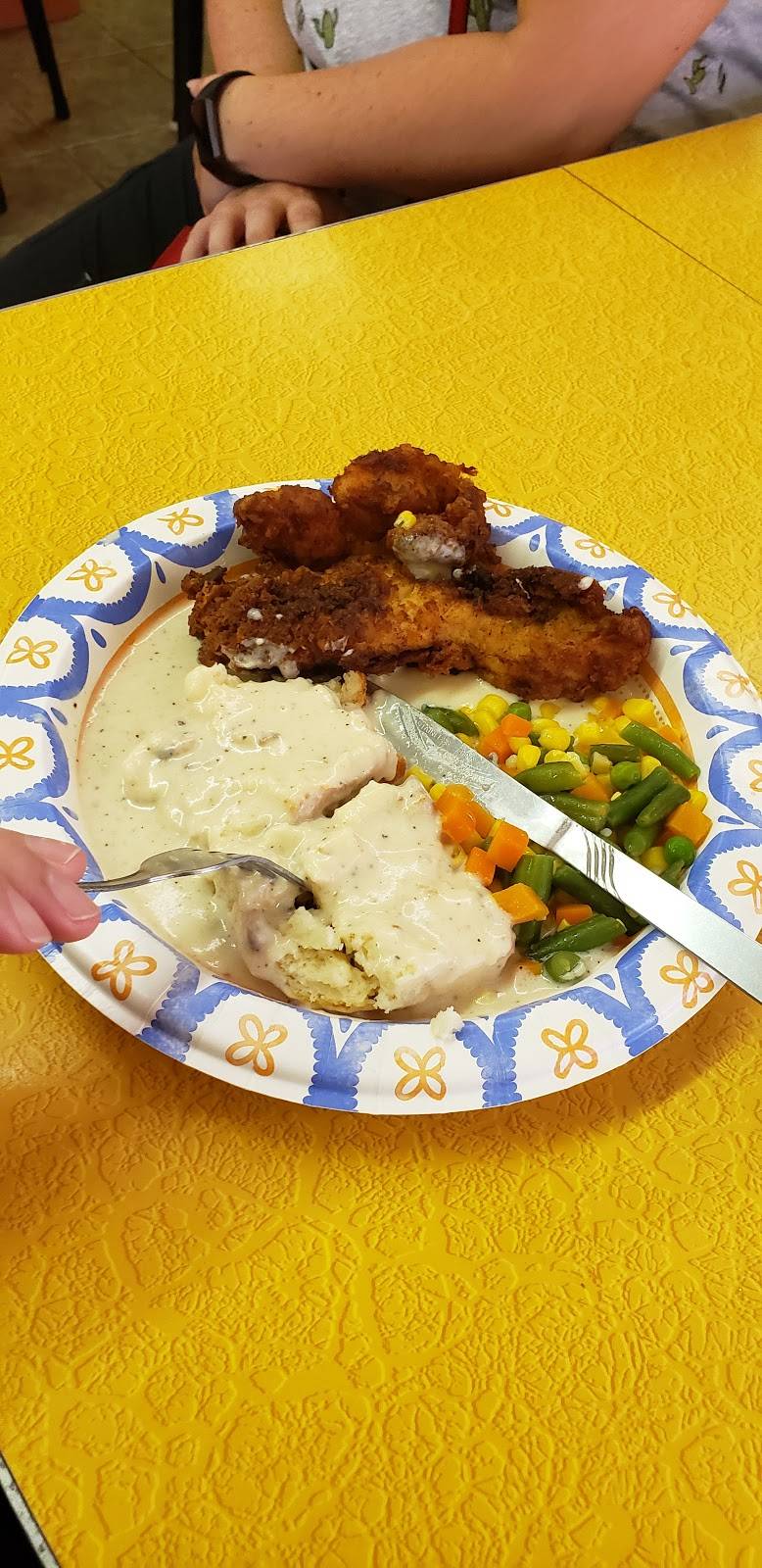 Gannys Pie Shop | restaurant | 6018 TX-37, Winnsboro, TX 75494, USA | 9032430992 OR +1 903-243-0992