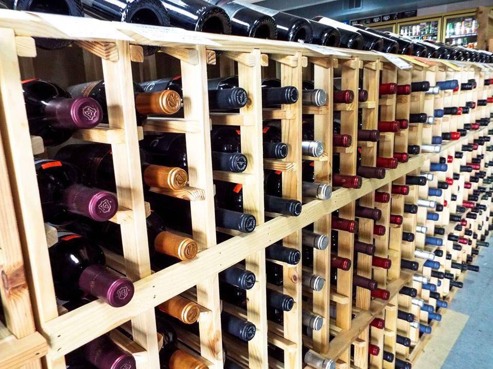 Harbor Mart | restaurant | Harbor Mart, 2810 Harbor Blvd b3, Oxnard, CA 93035, USA | 8059849488 OR +1 805-984-9488