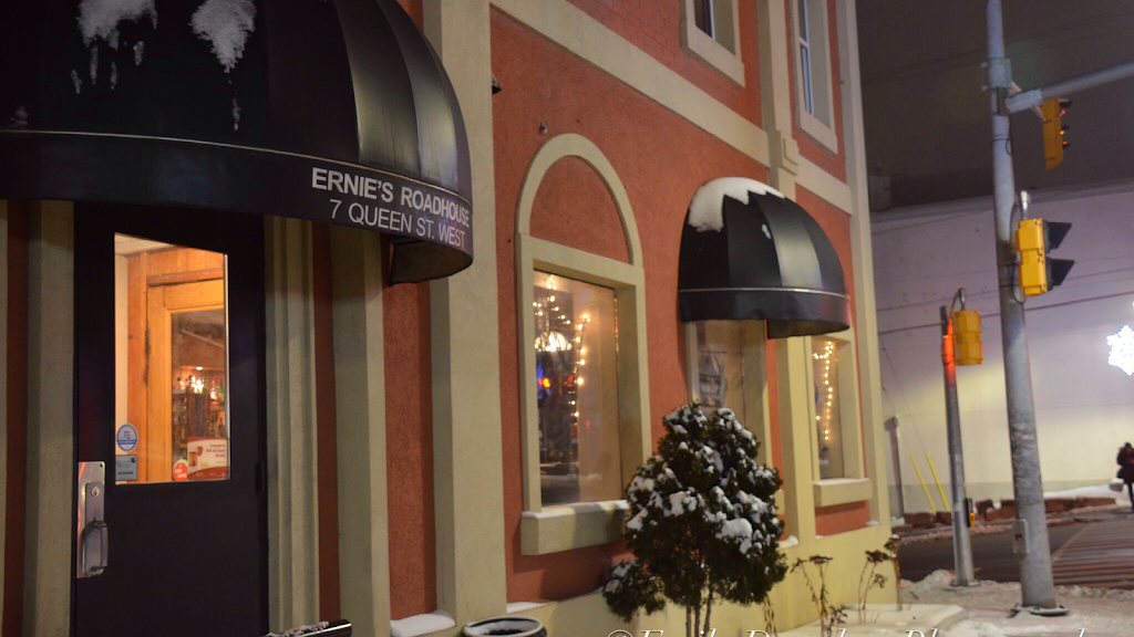 Ernies Roadhouse | restaurant | 7 Queen St W, Cambridge, ON N3C 1G2, Canada | 5196589562 OR +1 519-658-9562