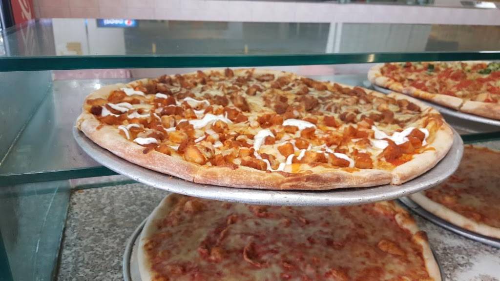 Domenicks Pizzeria | restaurant | 8774 Sutphin Blvd, Jamaica, NY 11435, USA | 7185230230 OR +1 718-523-0230