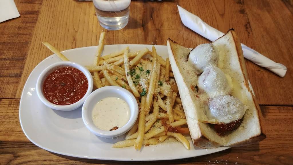 Giordanos | restaurant | 483 S Rand Rd, Lake Zurich, IL 60047, USA | 8477261500 OR +1 847-726-1500