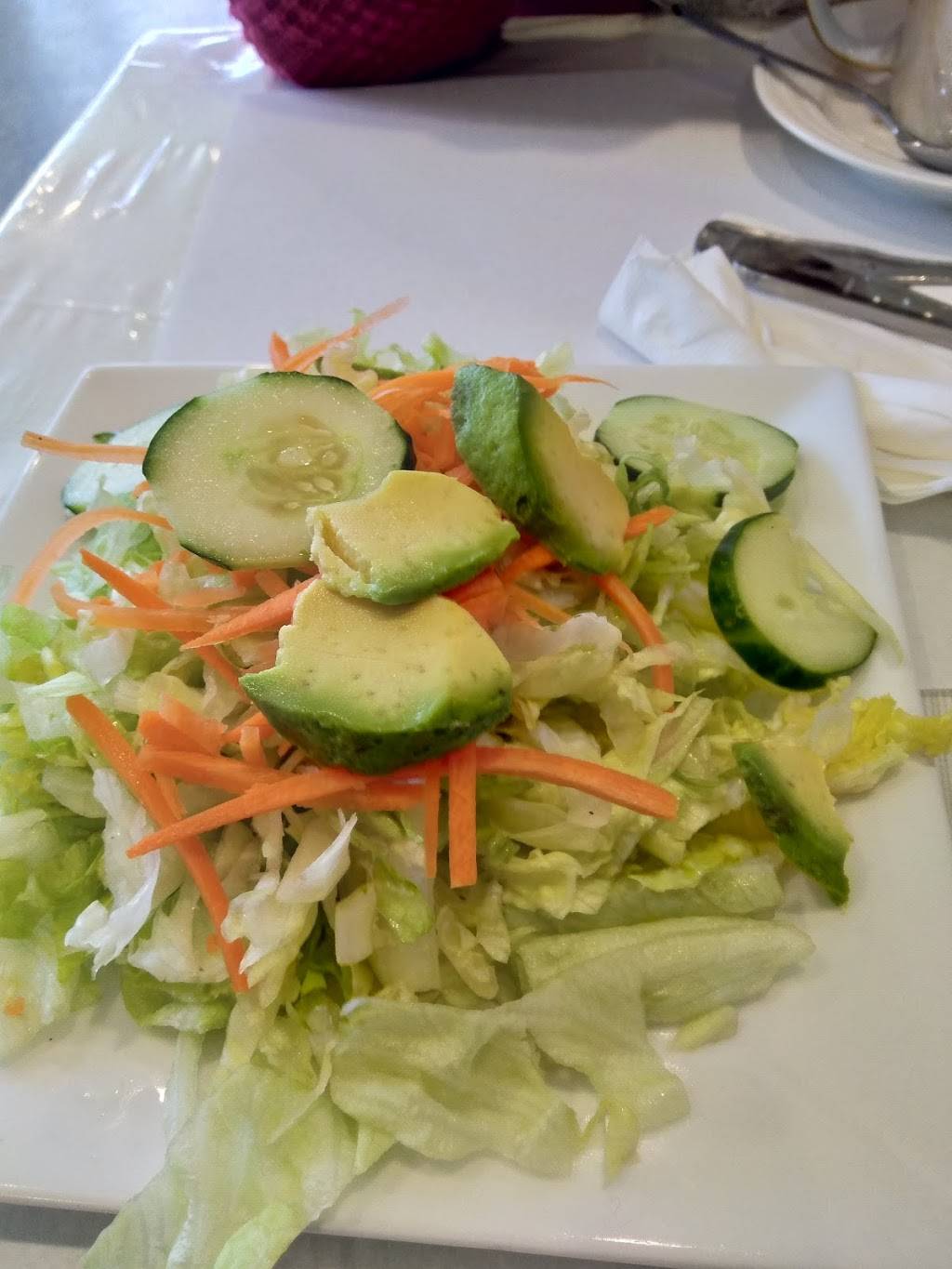 El Encanto | restaurant | 58 East Old Country Rd, Mineola, NY 11501, USA | 5167439366 OR +1 516-743-9366