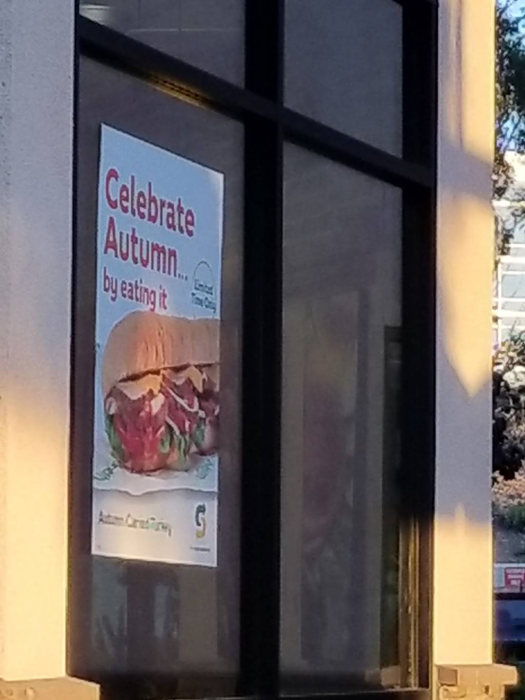 Subway | restaurant | 7625 Linda Vista Rd #103, San Diego, CA 92111, USA | 8588744343 OR +1 858-874-4343