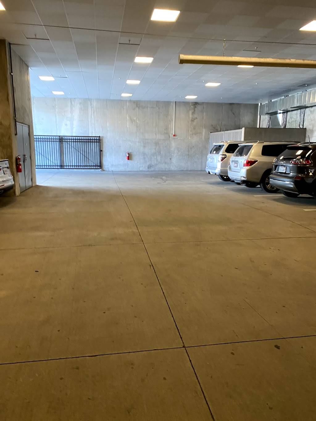 Chipotle Mexican Grill | restaurant | 734 E 400 S, Salt Lake City, UT 84102, USA | 8013594535 OR +1 801-359-4535