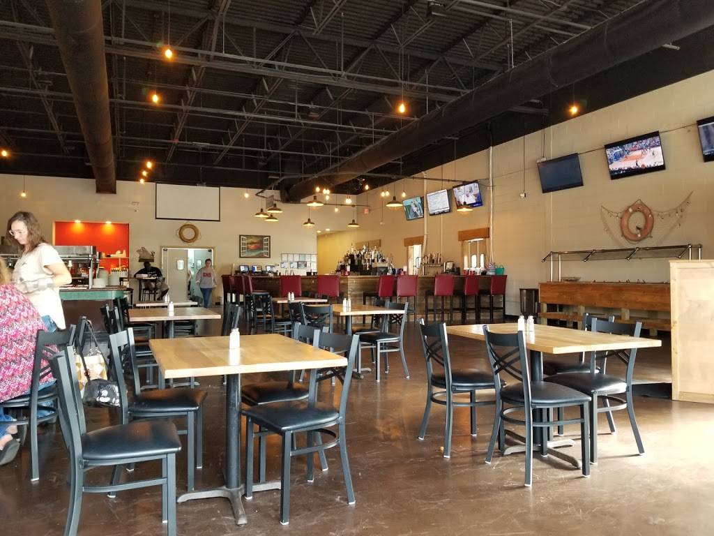 The Pond | restaurant | 22991 John T Reid Pkwy, Scottsboro, AL 35768, USA | 2569990918 OR +1 256-999-0918