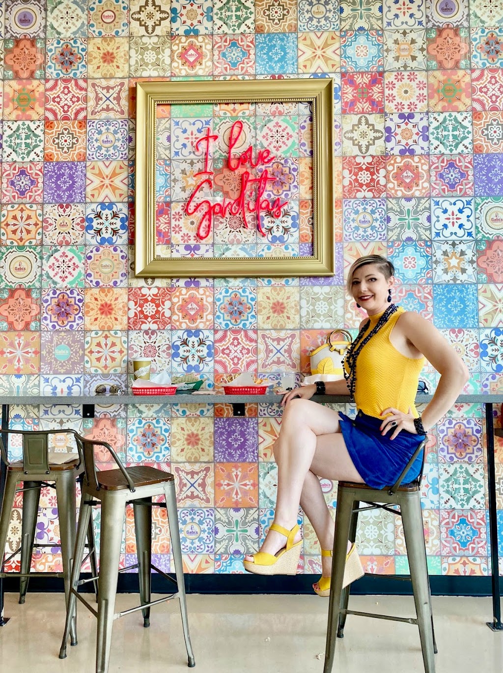 Gabis Gorditas | restaurant | 5095 Blue Diamond Rd suite 110, Las Vegas, NV 89139, USA | 7022687466 OR +1 702-268-7466