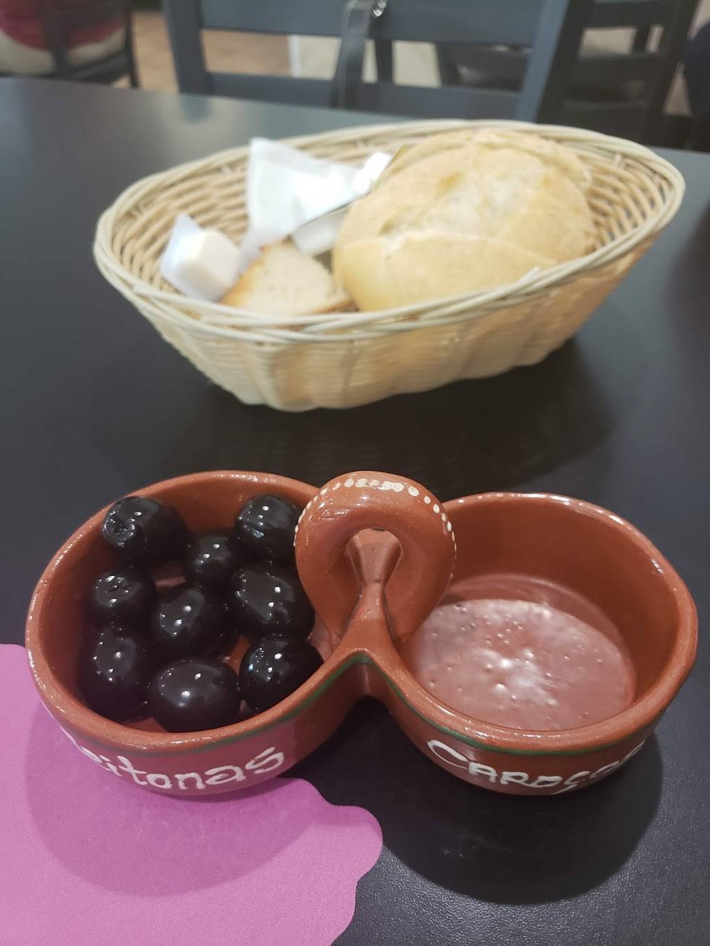 Palm Harbor BBQ-Grill | restaurant | 9 Harbor Center Drive #11, Palm Coast, FL 32137, USA | 3862835656 OR +1 386-283-5656