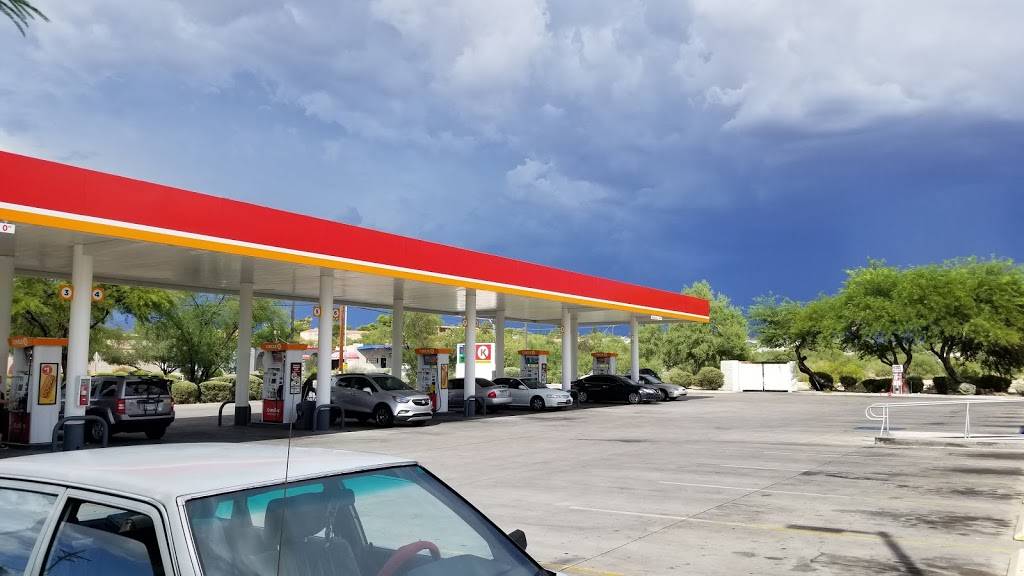 Circle K | meal takeaway | 8630 E Golf Links Rd, Tucson, AZ 85730, USA | 5207316412 OR +1 520-731-6412