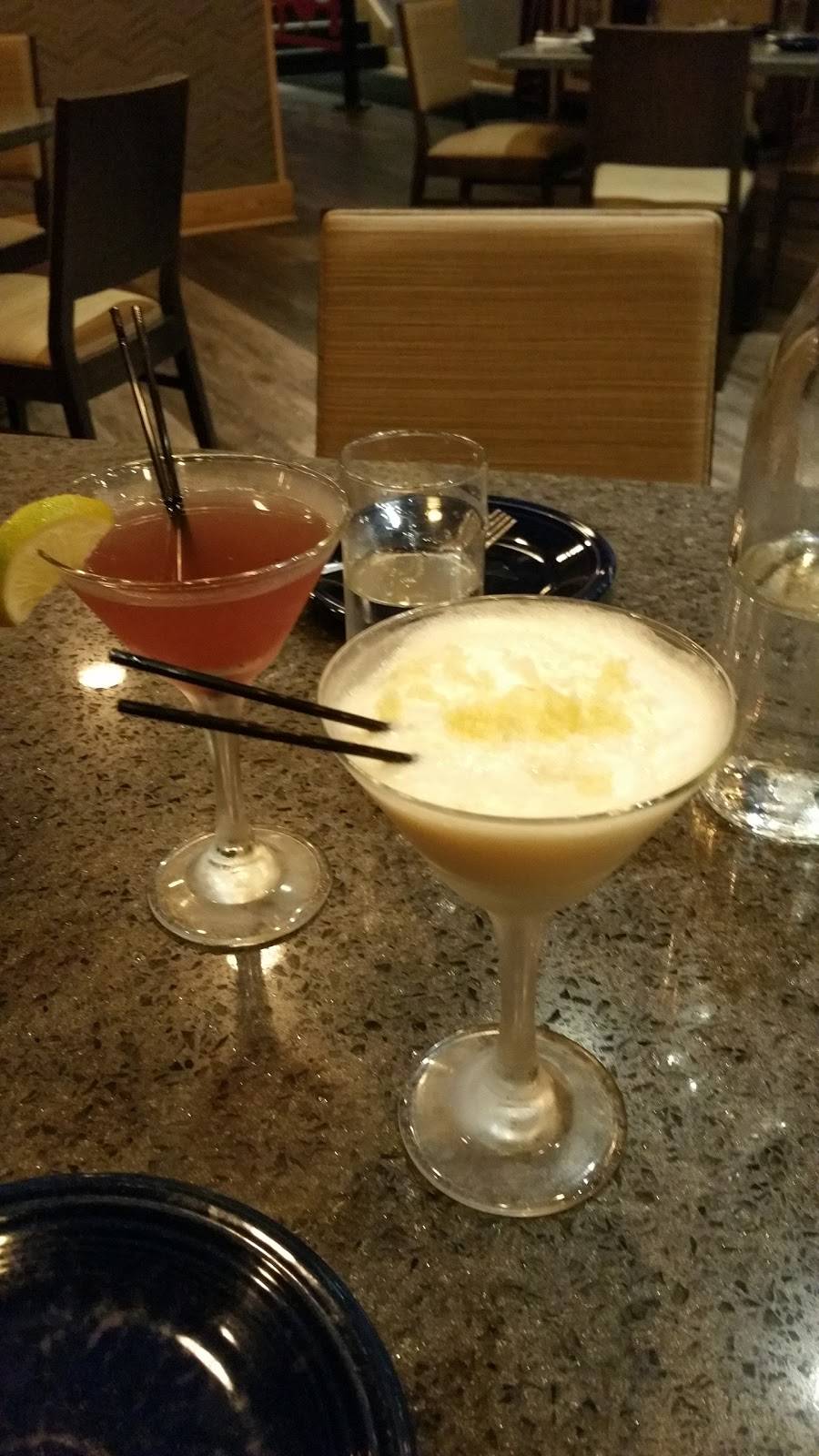 Does Eat Place | restaurant | 195 Beach Blvd, Biloxi, MS 39530, USA | 2282716343 OR +1 228-271-6343